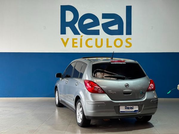 Nissan Tiida Sl 1.8 1.8 Flex 16V Mec - foto 9