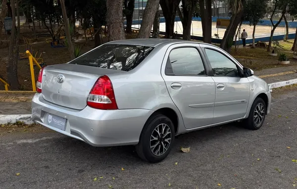 Toyota Etios Xs Sedan1 5 Flex 16V 4P Mec - foto 4