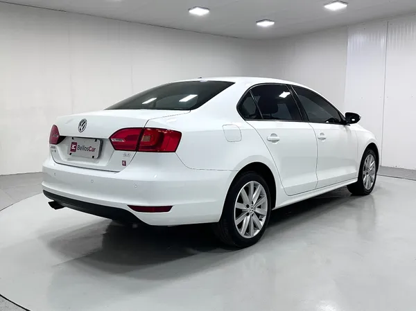 Volkswagen Jetta Comfortline 2.0 T Flex 8V 4P Tipt - foto 5