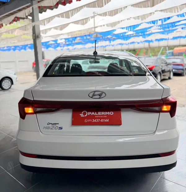 Hyundai HB20S Comfort Plus 1.0 Flex 12V Mec - foto 6
