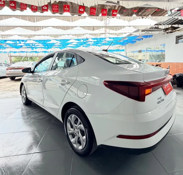 Hyundai HB20S Comfort Plus 1.0 Flex 12V Mec - foto 4
