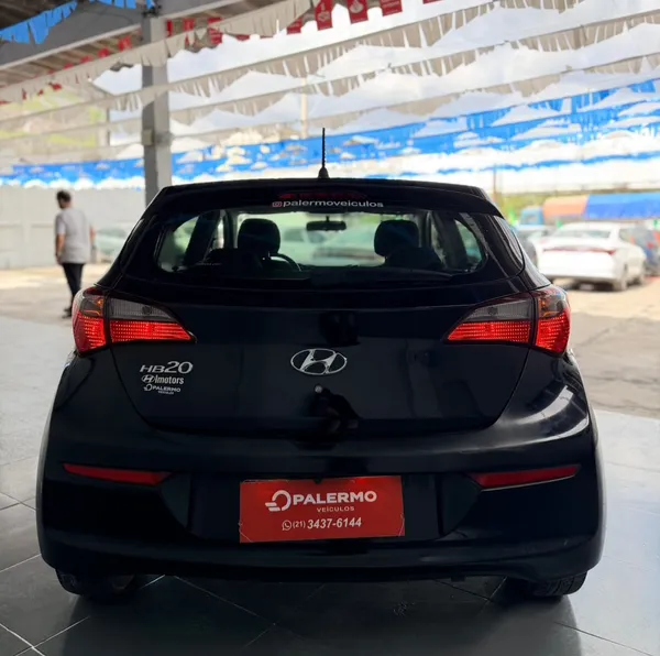 Hyundai HB20 Unique 1.0 Flex 12V Mec - foto 8