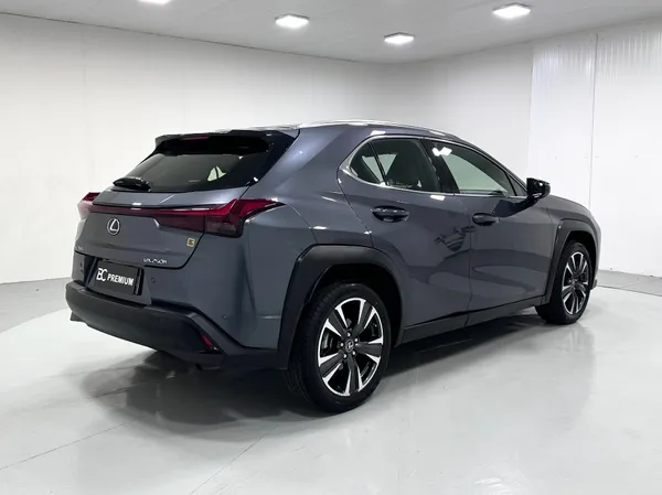Lexus Ux-250h Dynamic 2.0 16V Aut. (híbrido) Gasolina E Elétrico 4 Automático 1062371 Em Curitiba - foto 5