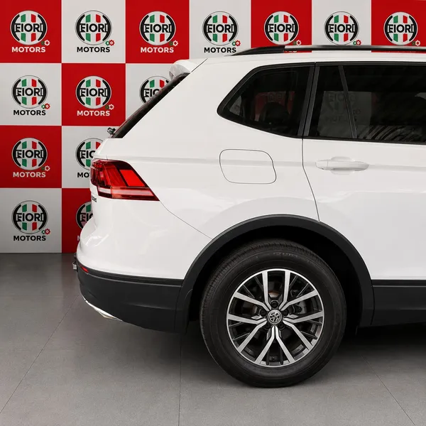 Volkswagen Tiguan Allspac Comf 250 TSI 1.4 Flex - foto 5