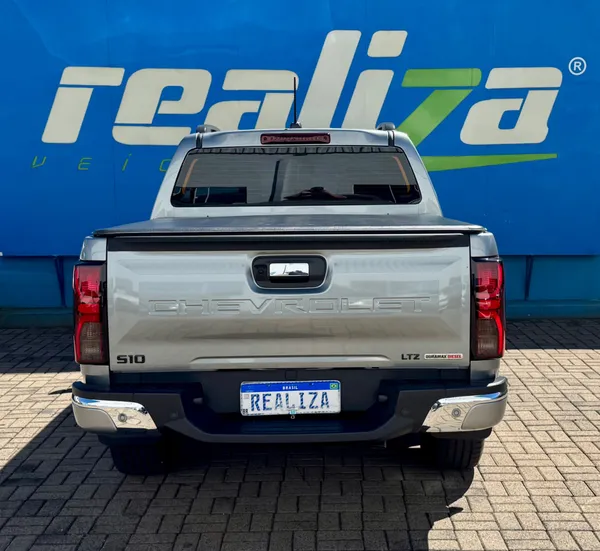 Chevrolet S10 Pick Up LTZ 2.8 TDI 4X4 Cd Dies Automático - foto 7
