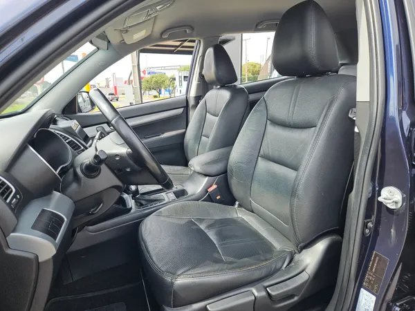 Kia Sorento 2.4 16V 4X2 Automático - foto 9