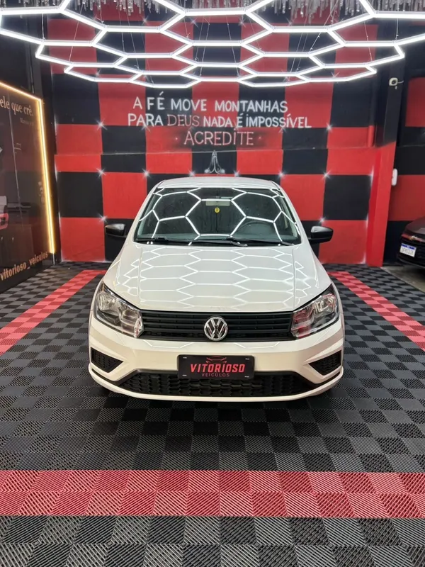 Volkswagen Voyage 2022/2023