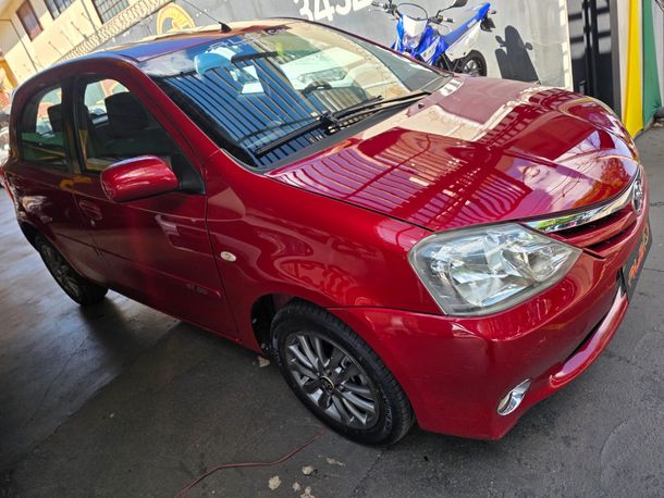 Toyota ETIOS XLS 1.5 Flex 16V 5p Mec.