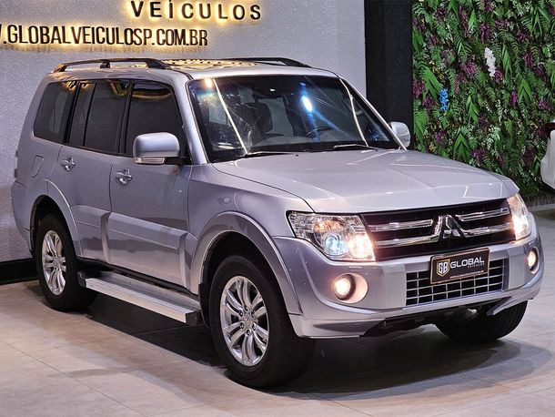 Mitsubishi Pajero HPE Full 3.2 4x4 T.I.Dies. 5p Aut