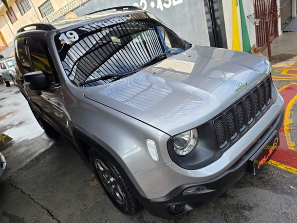 Jeep Renegade 1.8 4x2 Flex 16V Aut.