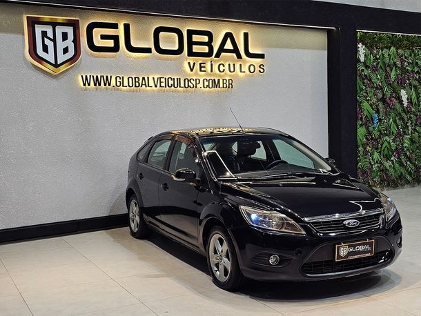 Ford Focus 1.6 S/SE/SE Plus Flex 8V/16V  5p