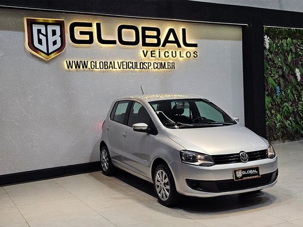 VolksWagen Fox 1.6 Mi Total Flex 8V 5p