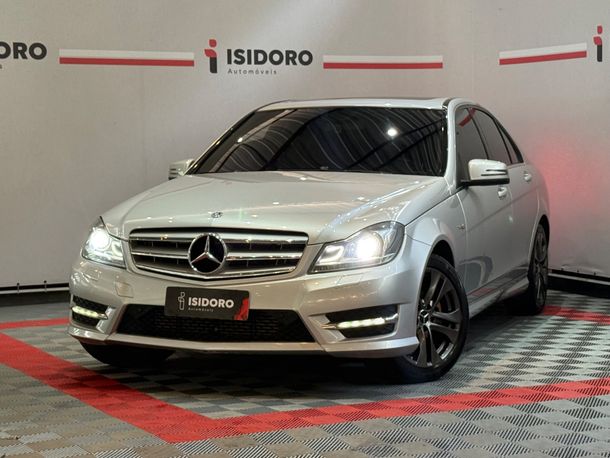 Mercedes C-200 CGI Avantgarde 1.8 16V 184cv Aut.