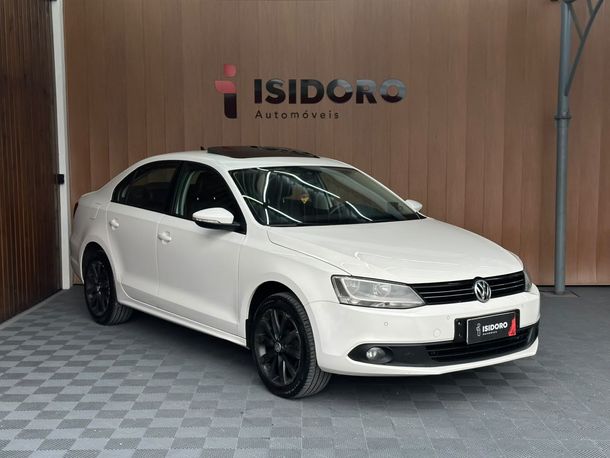 VolksWagen JETTA Comfortline 2.0 T.Flex 8V 4p Tipt.