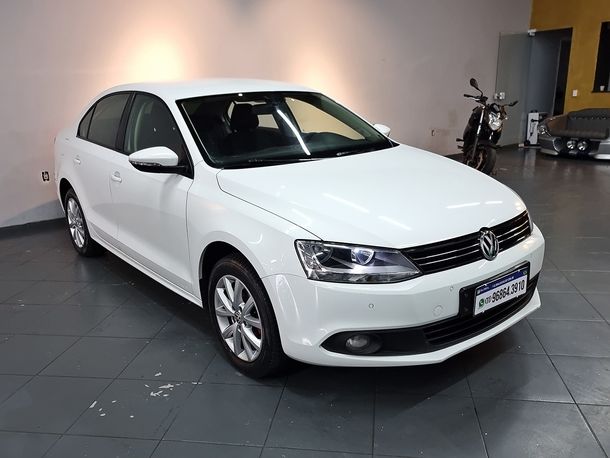 VolksWagen JETTA Comfortline 2.0 T.Flex 8V 4p Tipt.
