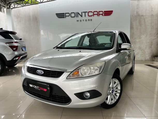 Ford Focus Sedan 2.0 16V/2.0 16V Flex 4p