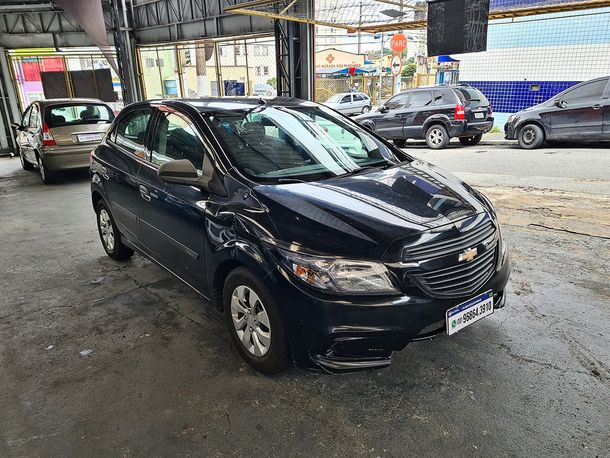 Chevrolet ONIX HATCH Joy 1.0 8V Flex 5p Mec.