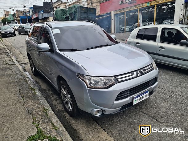 Mitsubishi OUTLANDER 2.0 16V 160cv Aut.
