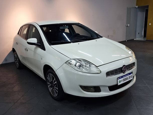Fiat Bravo ESSENCE 1.8 Flex 16V 5p