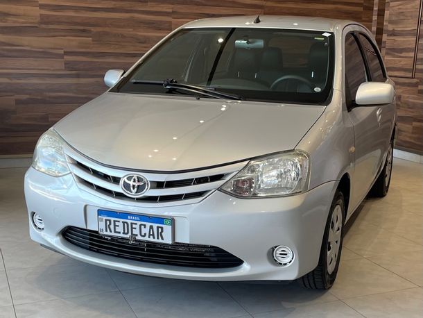 Toyota ETIOS XS  1.3 Flex 16V 5p Mec.