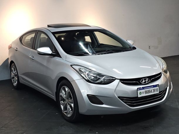 Hyundai Elantra GLS 1.8 16V Aut.