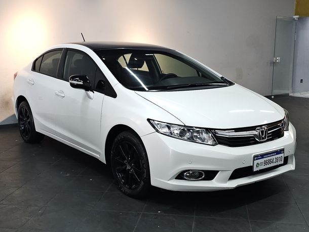 Honda Civic Sedan LXR 2.0 Flexone 16V Aut. 4p