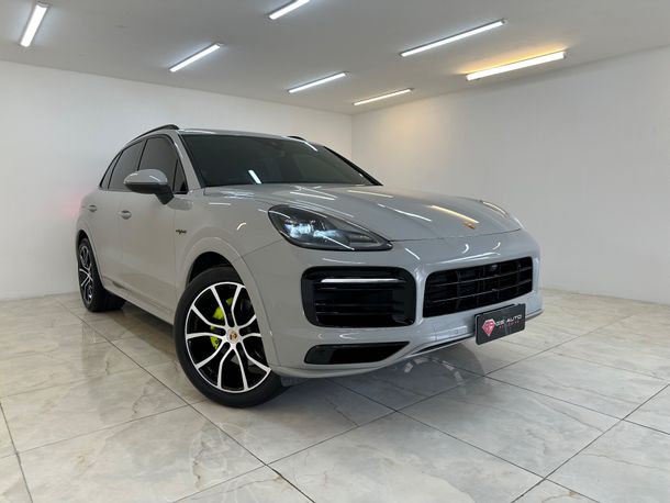 Porsche Cayenne E-Hybrid 3.0 V6 462cv