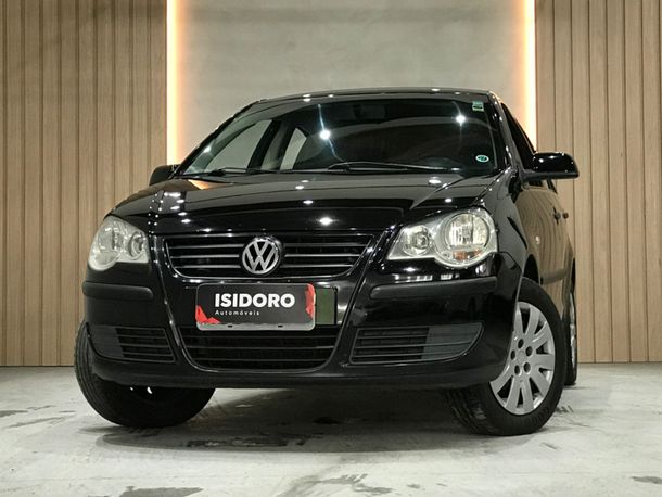VolksWagen Polo Sedan 1.6 Mi Total Flex 8V 4p