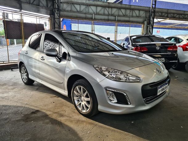 Peugeot 308 Active 1.6 Flex 16V 5p mec.