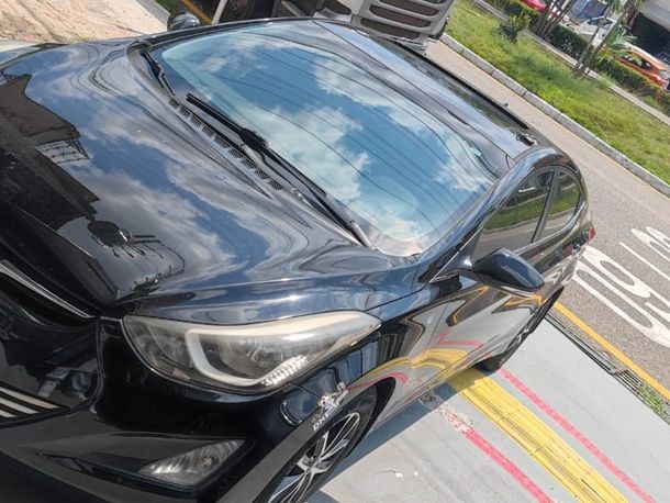 Hyundai Elantra GLS 2.0 16V Flex Aut.