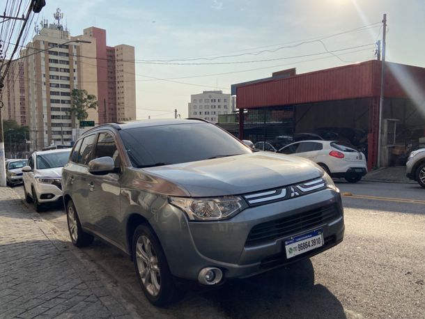 Mitsubishi OUTLANDER 2.0 16V 160cv Aut.