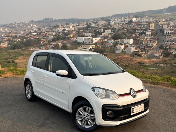 VolksWagen up! move 1.0 TSI Total Flex 12V 5p