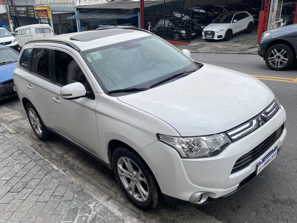 Mitsubishi OUTLANDER 2.0 16V 160cv Aut.