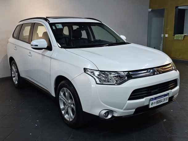 Mitsubishi OUTLANDER 2.0 16V 160cv Aut.