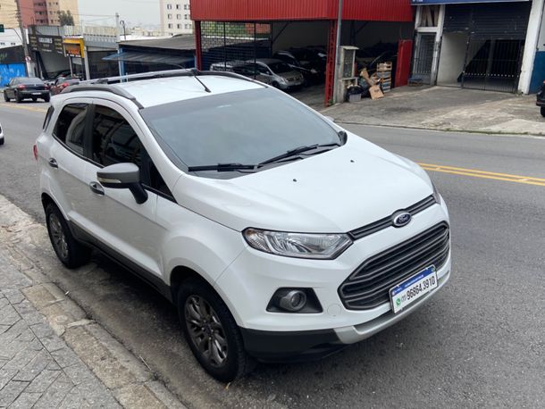 Ford EcoSport FREESTYLE 1.6 16V Flex 5p