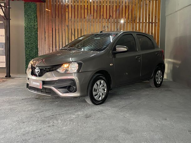 Toyota ETIOS X 1.3 Flex 16V 5p Aut.