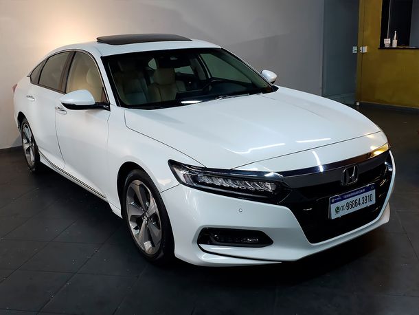 Honda Accord Sedan Touring 2.0 TB 16V Aut.