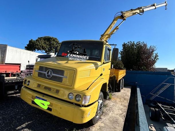 MERCEDES-BENZ L-2318 6x4 3-Eixos 2p (diesel)
