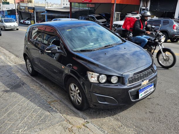 Chevrolet SONIC HB LT 1.6 16V FlexPower 5p Mec.