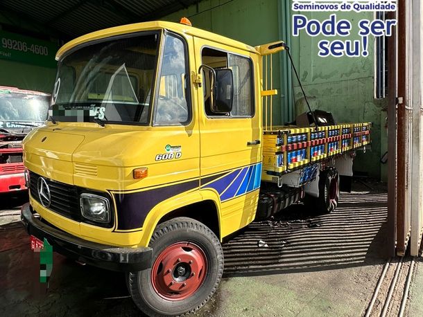 MERCEDES 608 D