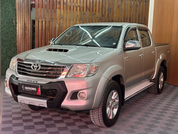Toyota Hilux CD SRV D4-D 4x4 3.0 TDI Diesel Aut