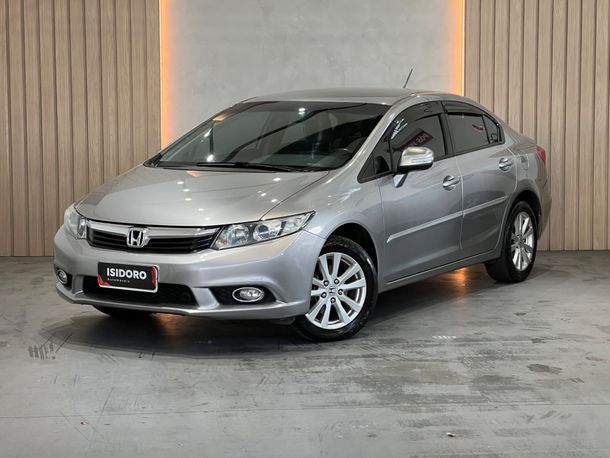 Honda Civic Sedan LXR 2.0 Flexone 16V Aut. 4p