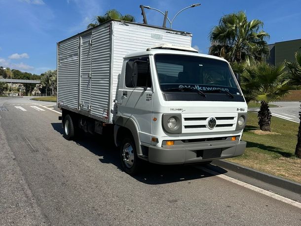 VOLKSWAGEN 8-150 E Delivery 2p (diesel)