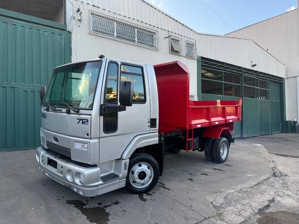 FORD CARGO 712 E Turbo 2p (diesel)