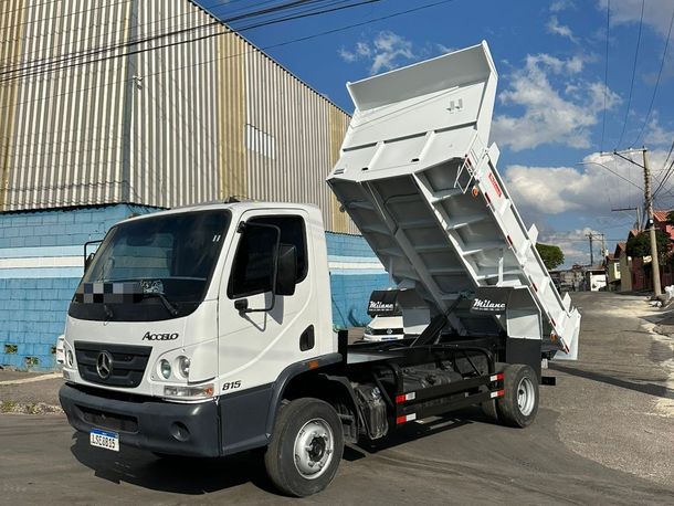 MERCEDES-BENZ Accelo 815 2p (diesel) (E5)