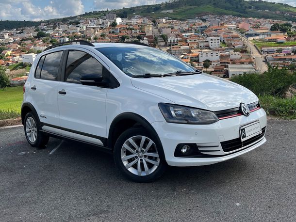 VolksWagen Fox TRACK 1.0 Flex 12V 5p