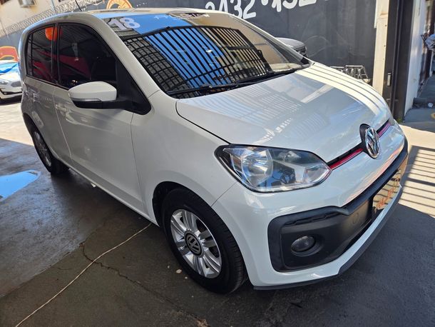 VolksWagen up! move 1.0 TSI Total Flex 12V 5p