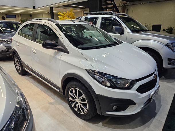 Chevrolet ONIX HATCH ACTIV 1.4 8V Flex 5p Mec.