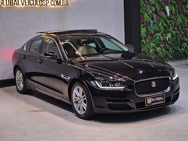 Jaguar XE 2.0 Turbocharged Pure 240cv Aut.