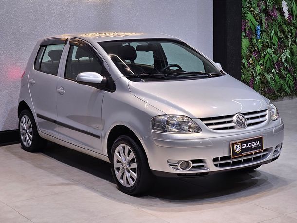 VolksWagen Fox Plus 1.6Mi/ 1.6Mi Total Flex 8V 4p